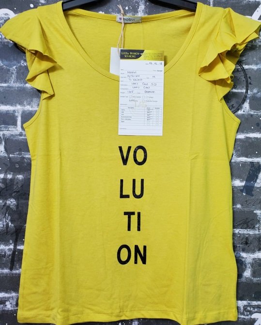 You are currently viewing T-Shirt